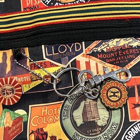 ⭐️SYDNEY Love Grand Hotel Garment Bag The Oriental Hotel Ltd. Kobe Japan - Picture 11 of 12